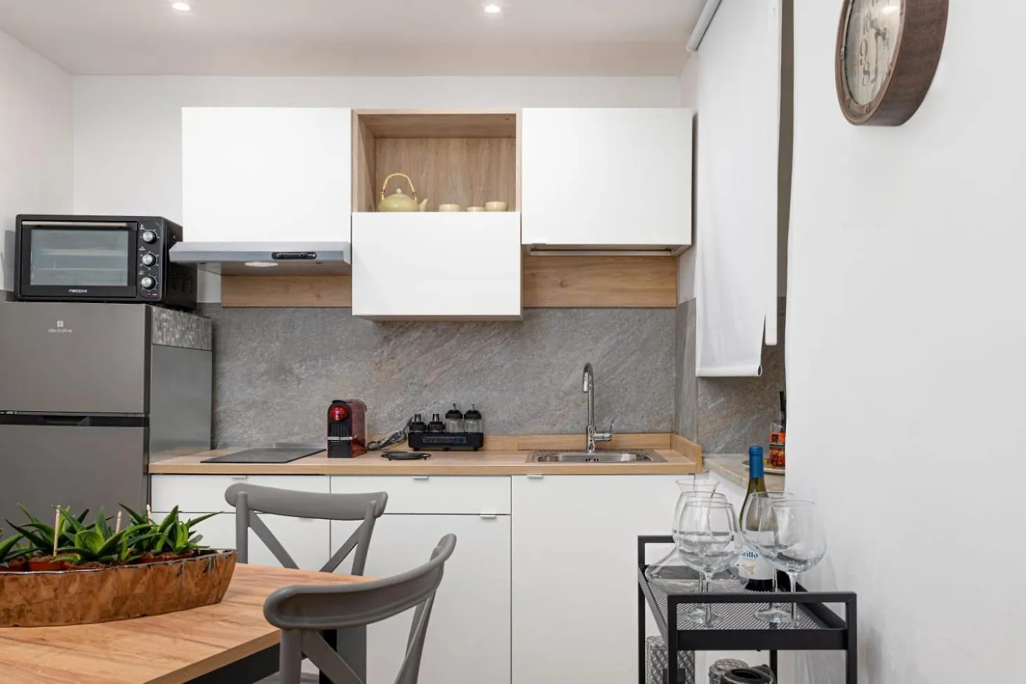 105 Apartments Palermo 0*,  Italien